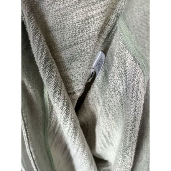 Vineyard Vines Long Sleeve Logo Fleece Mock Turtle Neck W Thumbholes size L - Picture 5 of 6